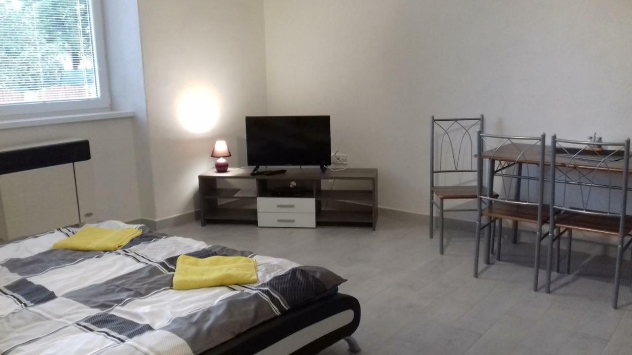 Apartman Silver Zadiel Екстериор снимка
